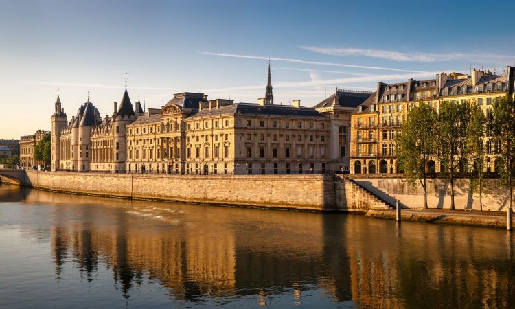 Hidden Gems You Only See on a Bike Tour: Paris Beyond the Famous Landmarks