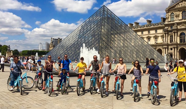 blue fox travel paris bike tour