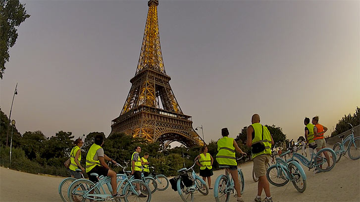 Be in awe at the Eiffel Tower night lights